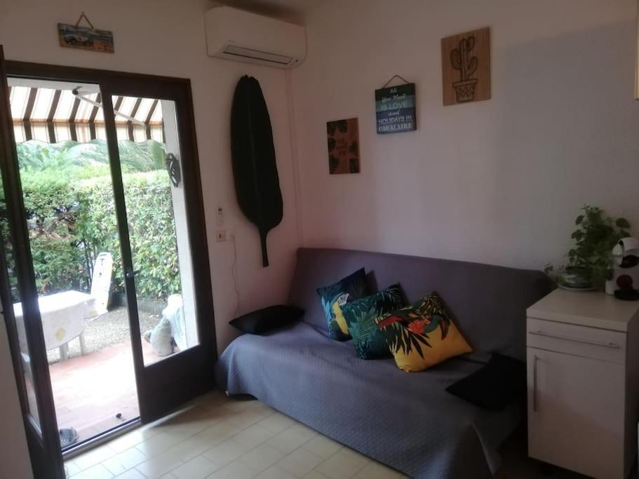 Location Dans Residence Calme, Proche Mer Cavalaire-sur-Mer Buitenkant foto